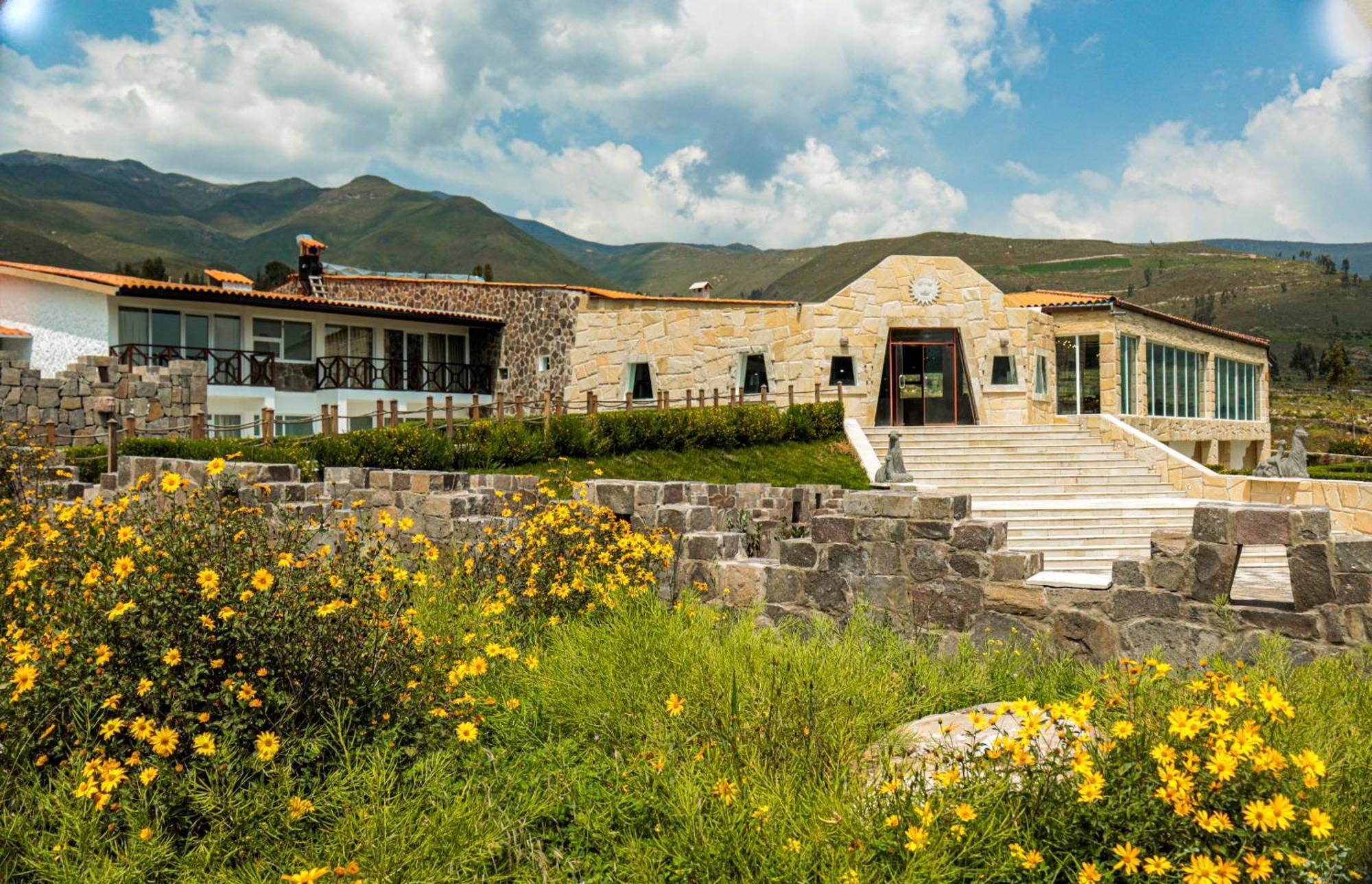 Hotel Puerta Del Sol Colca Yanque Exterior foto